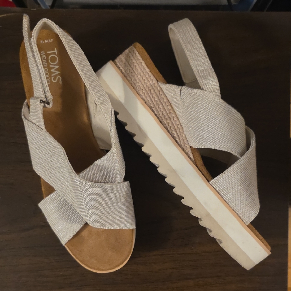 Toms Women's Beige Crisscross Platform Sandals